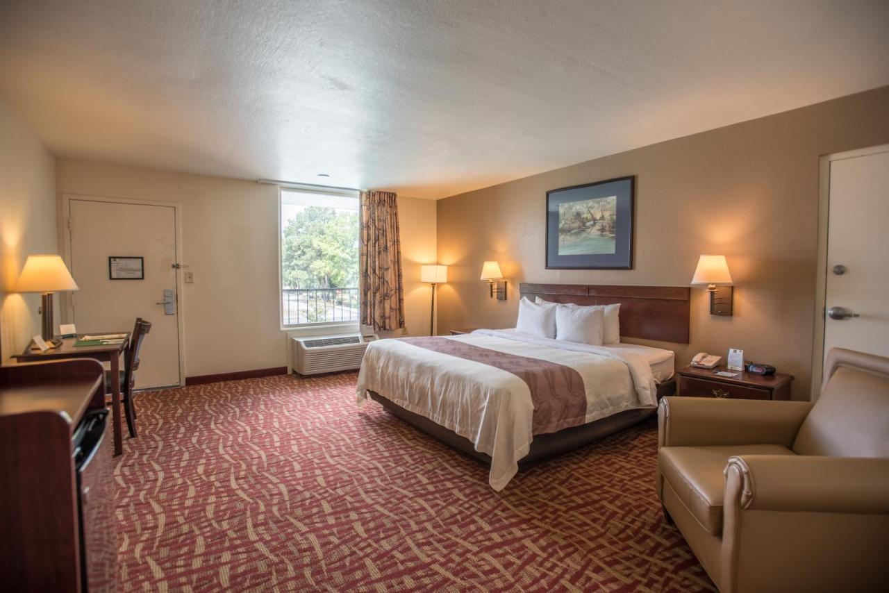 Quality Inn At Town Center Beaufort Εξωτερικό φωτογραφία