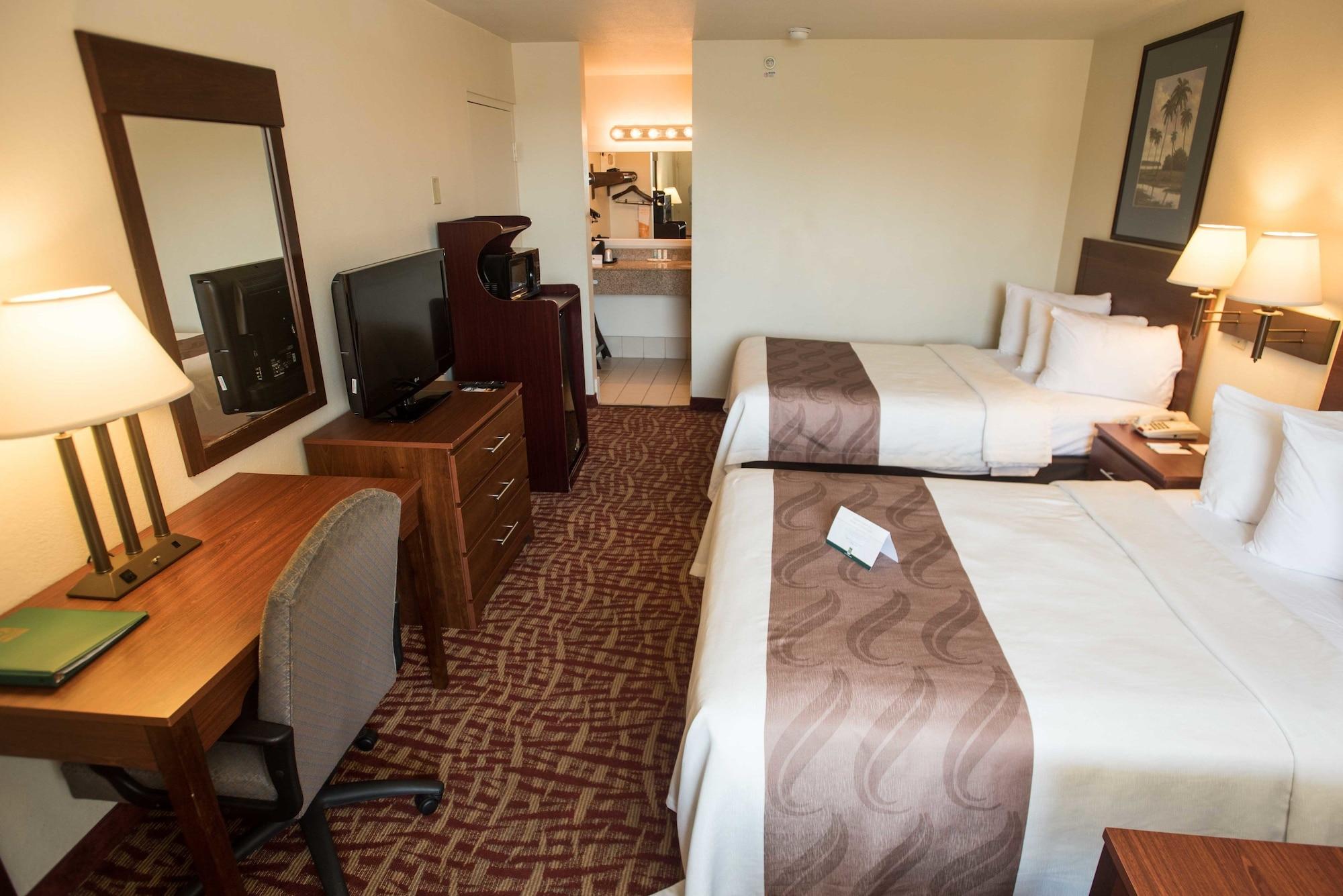 Quality Inn At Town Center Beaufort Εξωτερικό φωτογραφία