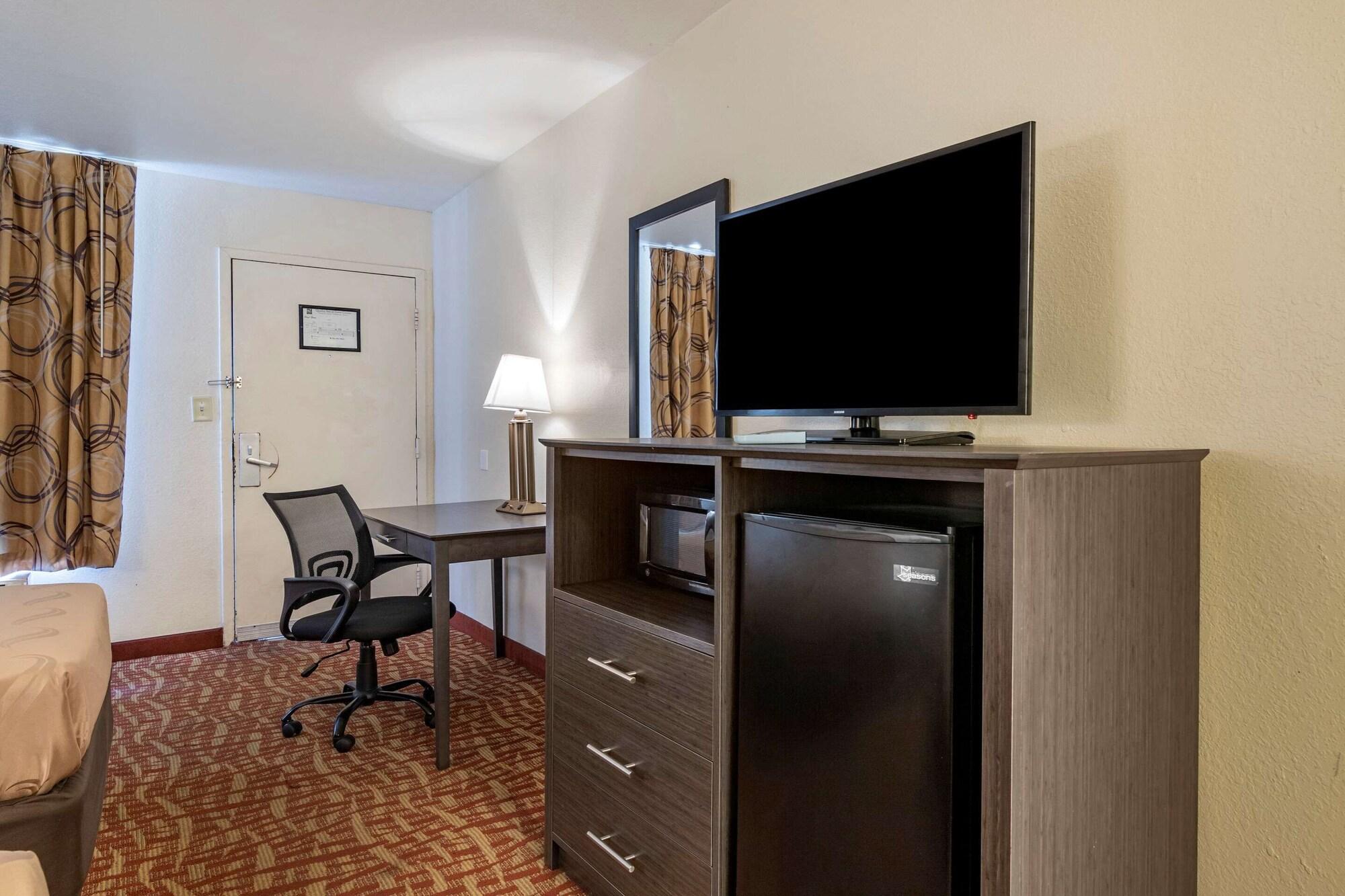 Quality Inn At Town Center Beaufort Εξωτερικό φωτογραφία