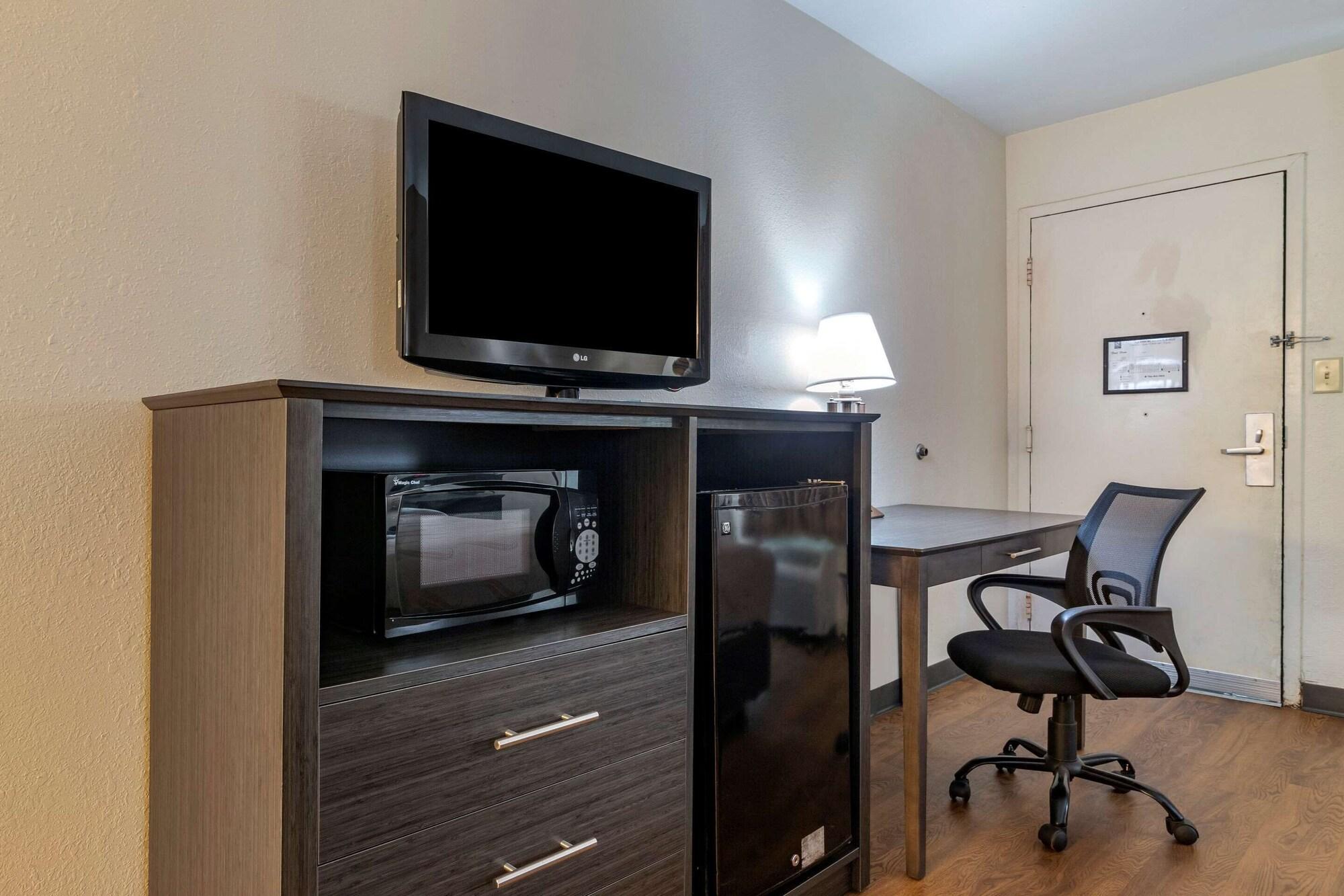 Quality Inn At Town Center Beaufort Εξωτερικό φωτογραφία