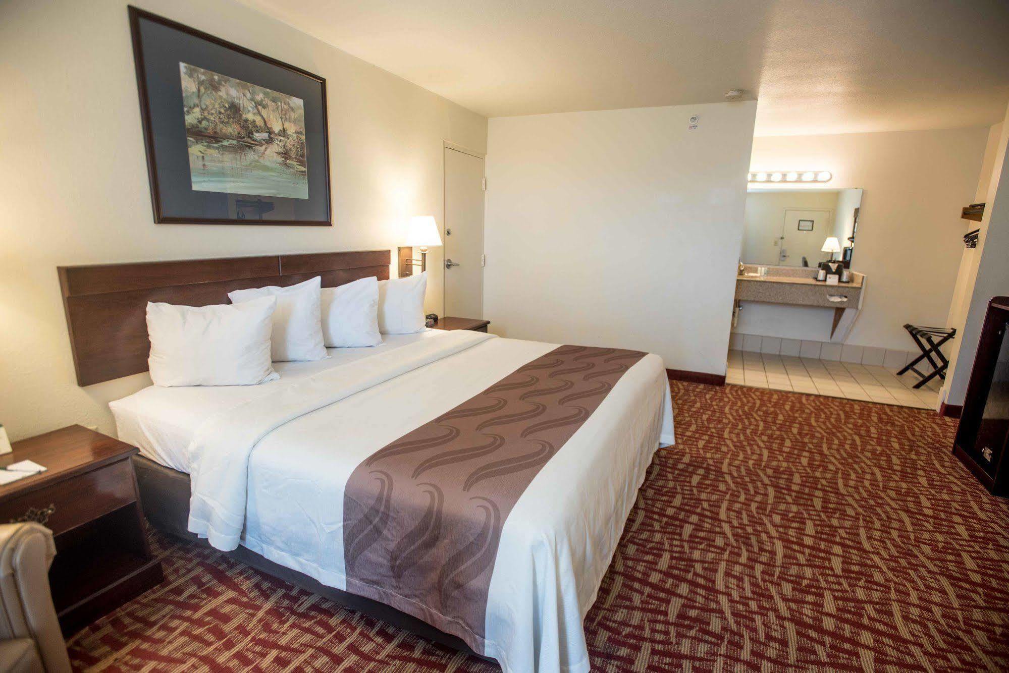 Quality Inn At Town Center Beaufort Εξωτερικό φωτογραφία